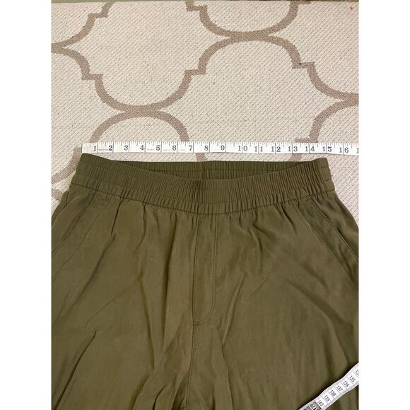 Old navy High-Waisted Twill Jogger Pants
 pull on, arboretum, size medium - Picture 7 of 12